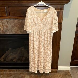Bohme ivory and tan flower lace short sleeve dress size Large boho cottagecore